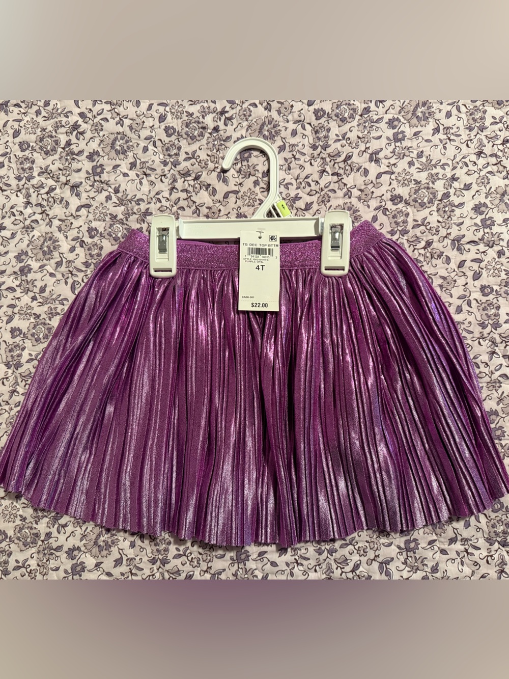 💜Girls Metallic Pleated Purple Skirt - Size 4T Brand New